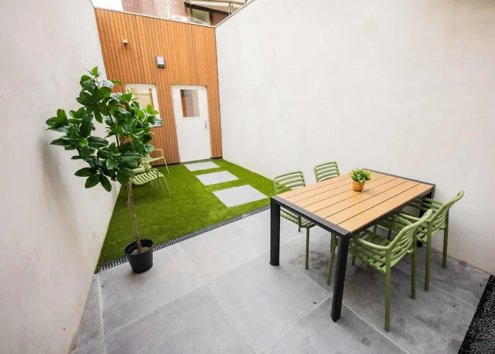 Historical 80m2 Retreat With Sauna Option - R51b Apartman Eindhove