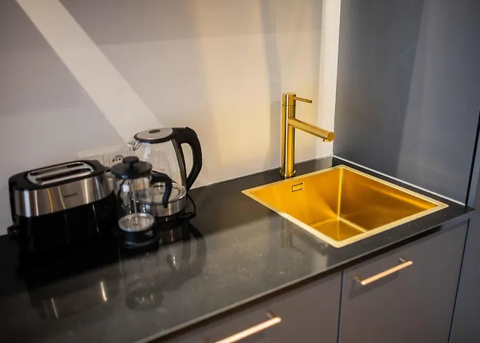 Historical 80m2 Retreat With Sauna Option - R51b *