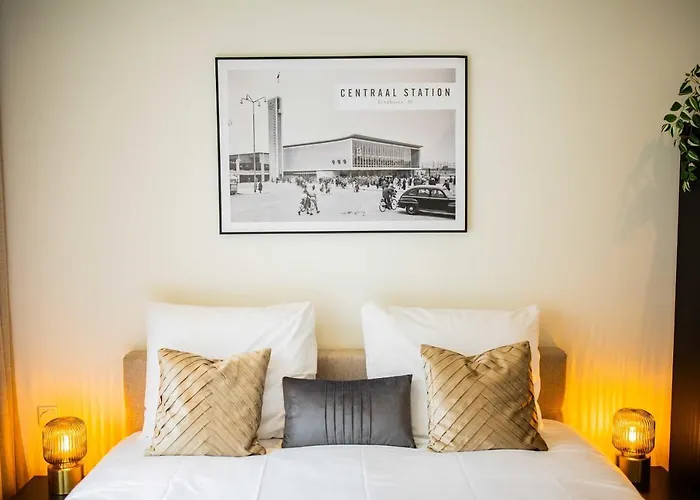 Historical 80m2 Retreat With Sauna Option - R51b *