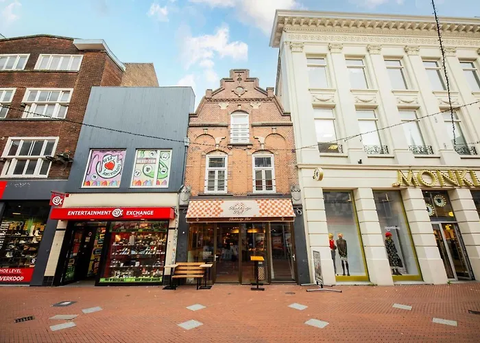 Historical 80m2 Retreat With Sauna Option - R51b Eindhoven