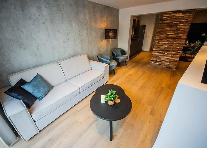 Historical 80m2 Retreat With Sauna Option - R51b Eindhoven