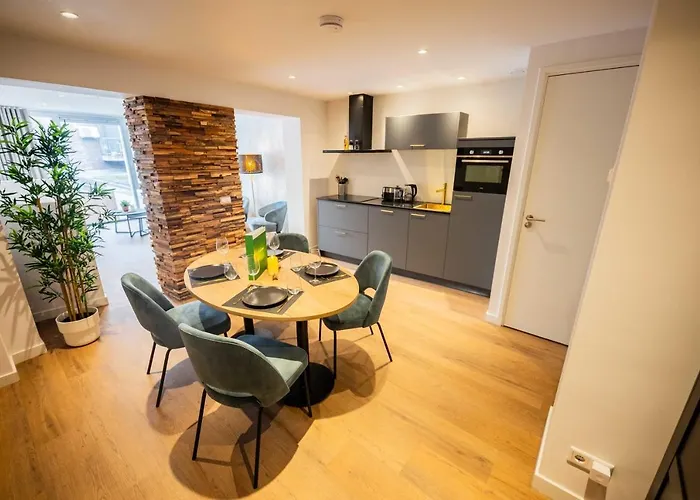 Historical 80m2 Retreat With Sauna Option - R51b Eindhoven