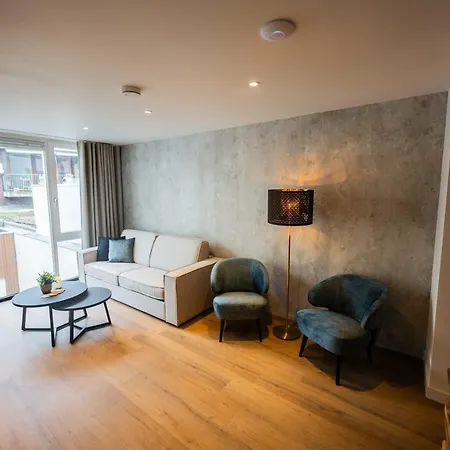 Appartement Historical 80m2 Retreat With Sauna Option - R51b