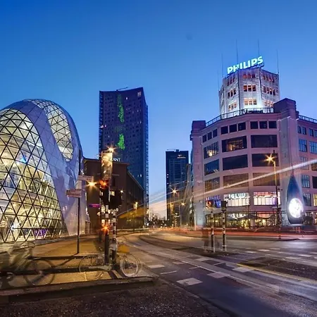 Appartement Historical 80m2 Retreat With Sauna Option - R51b Eindhoven