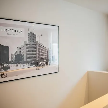 Historical 80m2 Retreat With Sauna Option - R51b